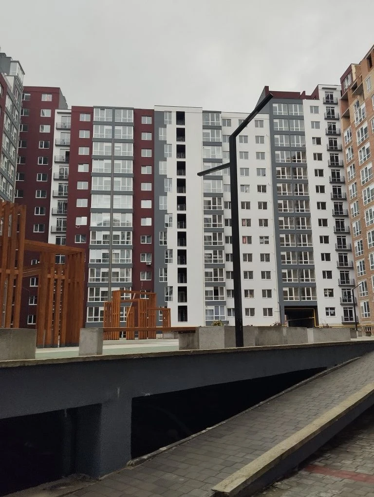 ПРОДАЖ 1 Кім квартири КОМФОРТ класу! ЖК Княгинин 26 корпус
