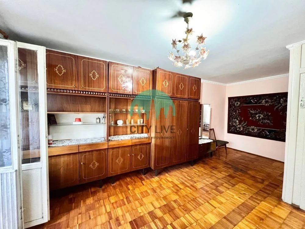 Продаж 1-кім квартири Довженка (П)