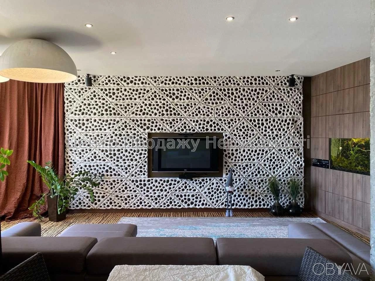 Квартира с тремя комнатами, 110 кв. м.