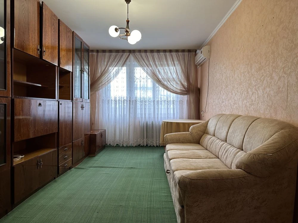 Sale of 2-room apartment, Sergiy Ambros Street (near Sedyov district)