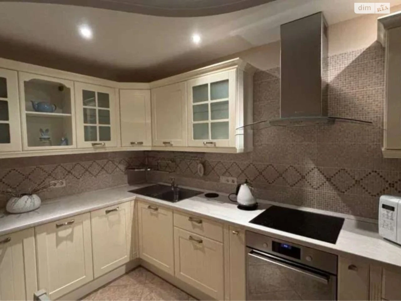 Long-Term Rental Apartment in Chokolivka