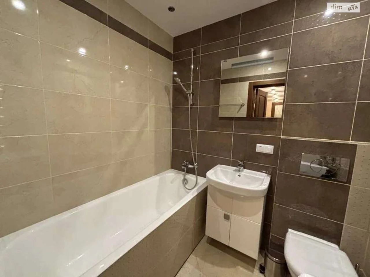 Long-Term Rental Apartment in Chokolivka