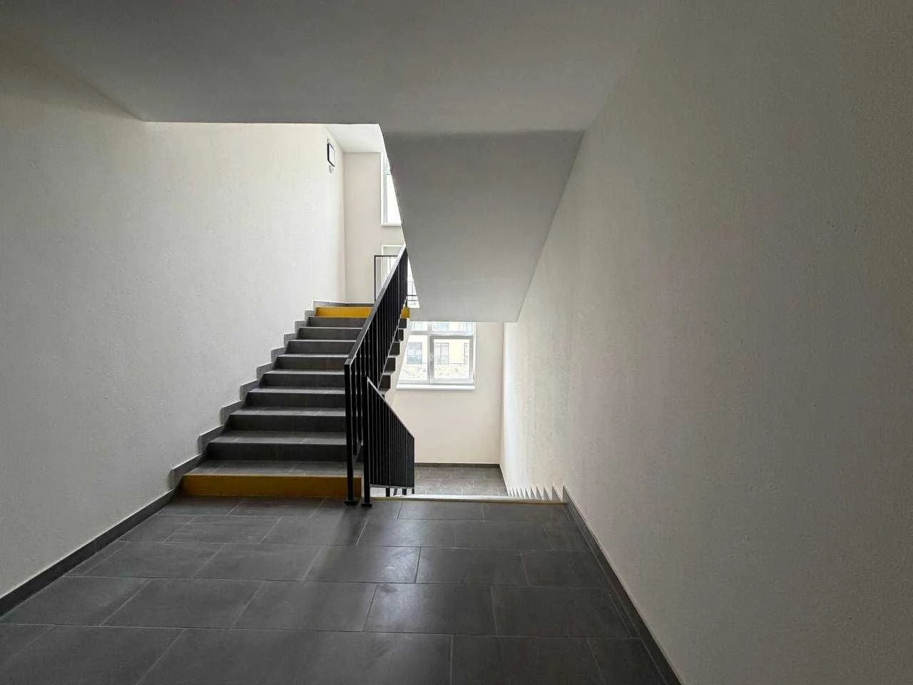 Sale of a 2-room apartment in a completed section of the "Brama" residential complex.