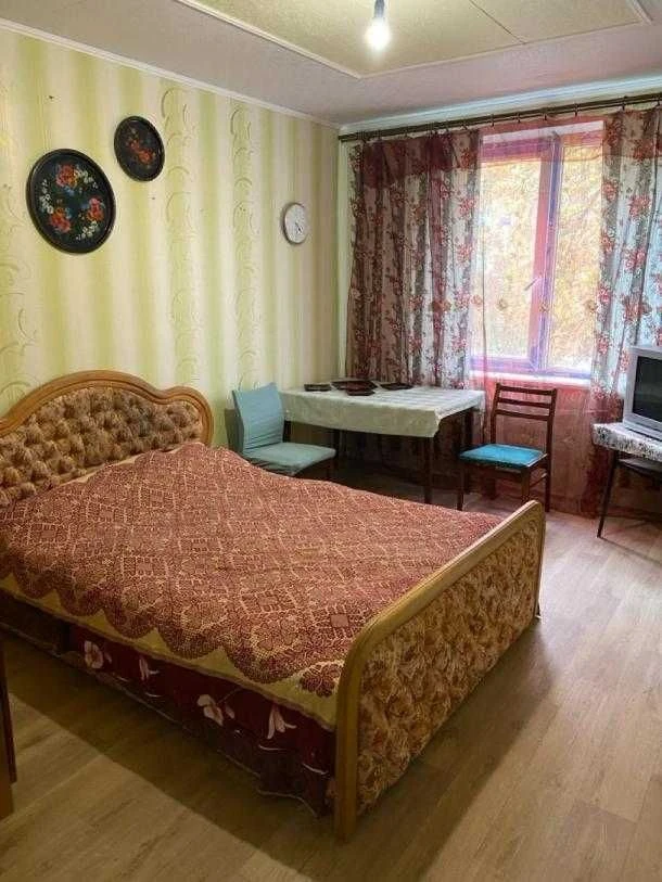 Selling 3-room apartment, Saltivka, Saltivskaya Street, 5 minutes away, Dafi