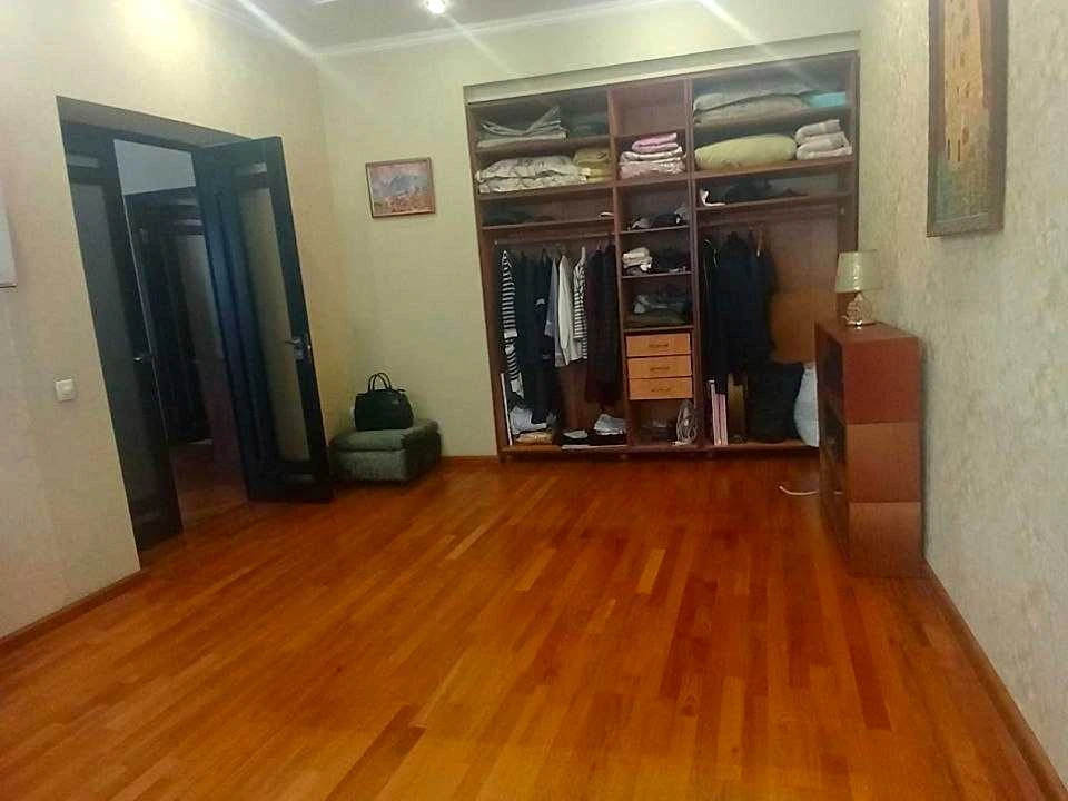 Apartment. Boris Chichabin Street, Kharkiv
