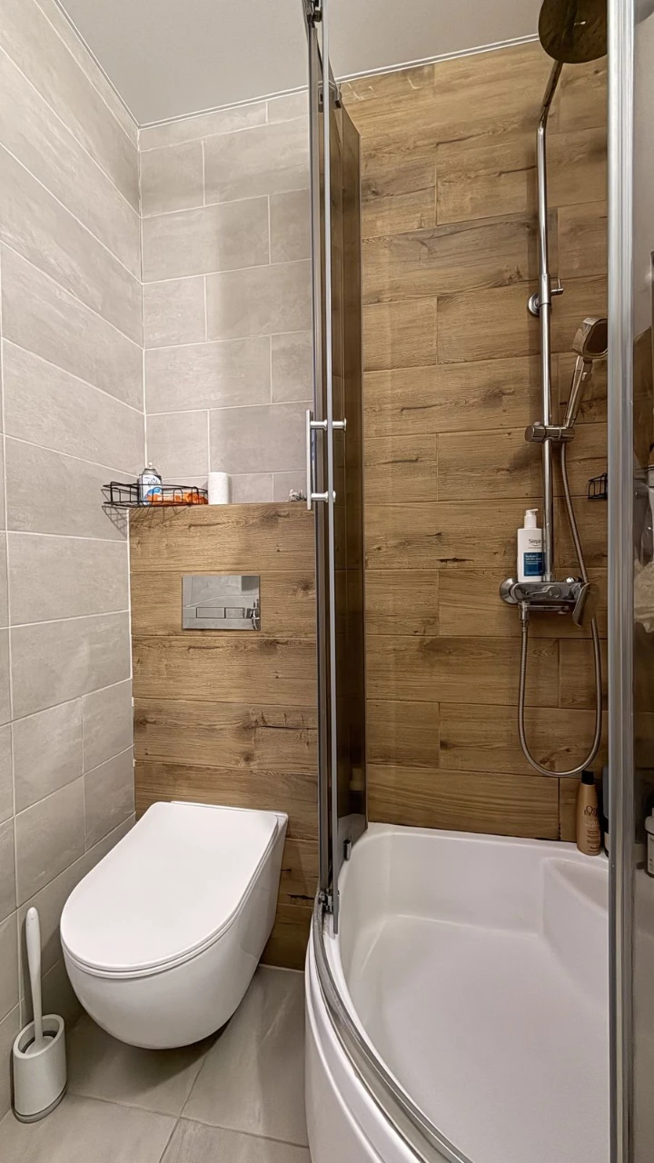 Sale of a modern 1-bedroom apartment with renovation on Kropivnytska Street