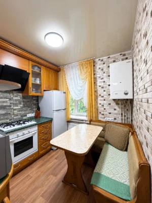 Продаж 2к квартири по вулиці Академіка Корольова