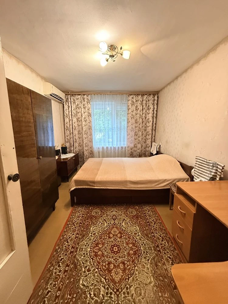 В ПРОДАЖУ 3 к к в Лісках на вул. Озерній