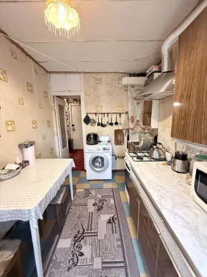 В ПРОДАЖУ 3 к к в Лісках на вул. Озерній
