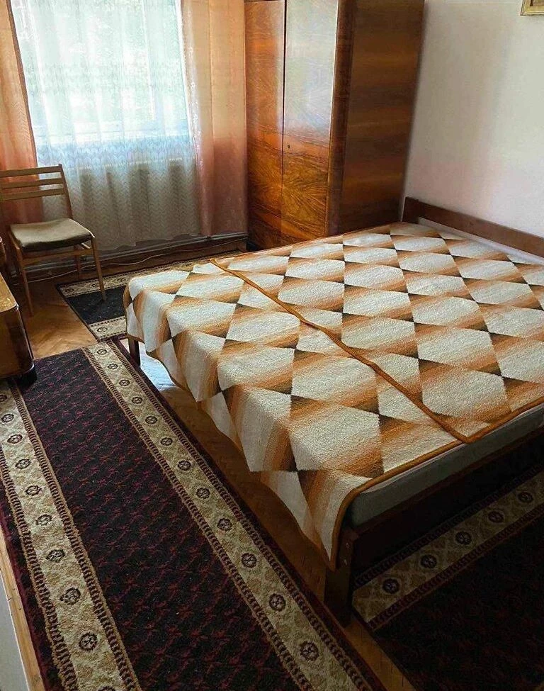 Продаж 3х кім