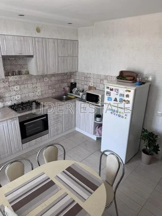Продам 2-к квартиру 68.8 м², 4/4 поверх, Ужгород – комфорт т