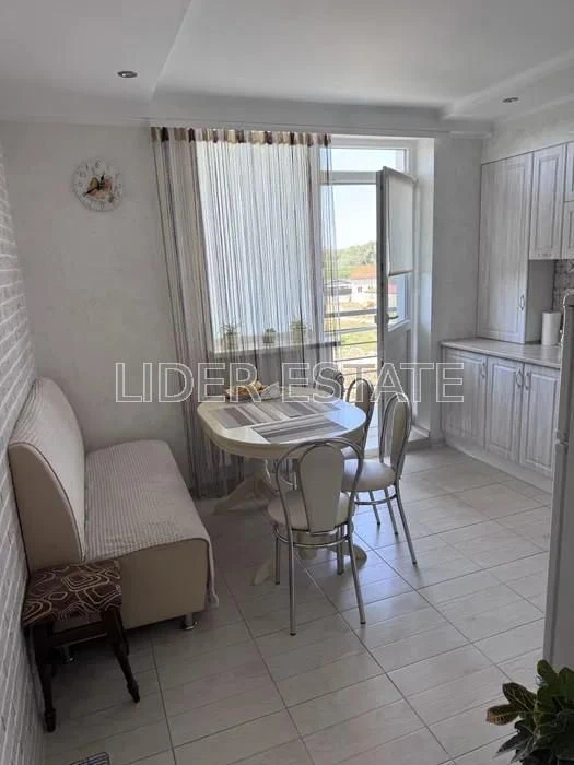 Продам 2-к квартиру 68.8 м², 4/4 поверх, Ужгород – комфорт т
