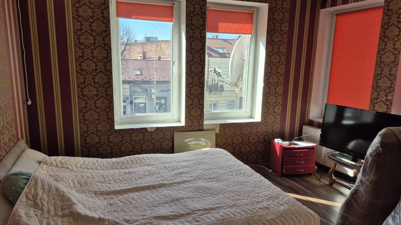 3к квартира в центрі міста