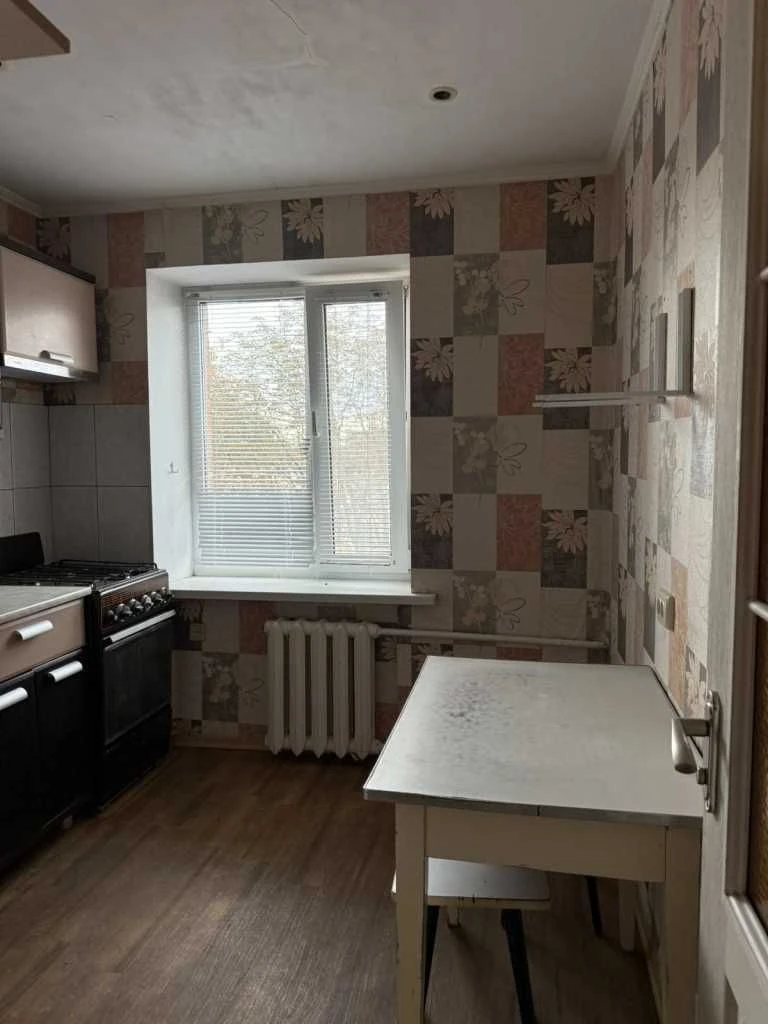 2-к квартира на Алмазном, в кирпичном доме, 45 кв.м, рядом с двумя школами