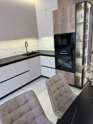 Two-bedroom apartment with designer renovation* Video in TELE