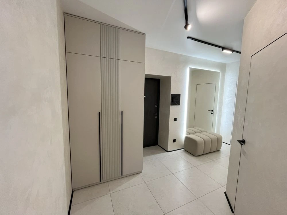 Two-bedroom apartment with designer renovation* Video in TELE
