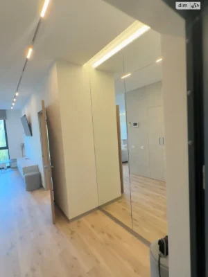 Long-Term Rental Apartment Podilsky