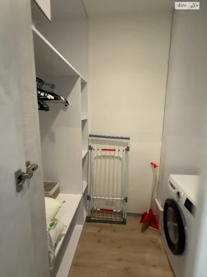 Long-Term Rental Apartment Podilsky