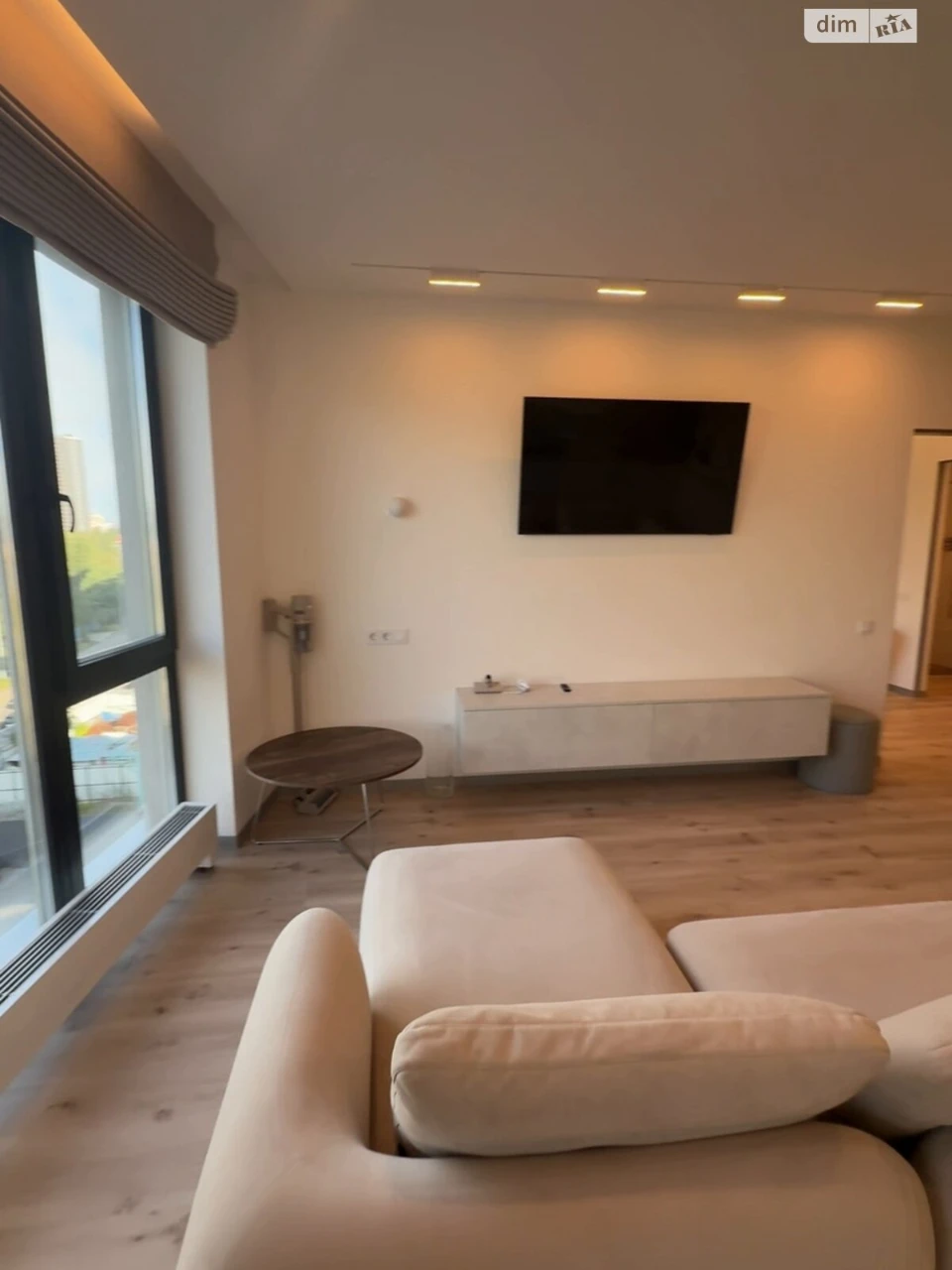Long-Term Rental Apartment Podilsky
