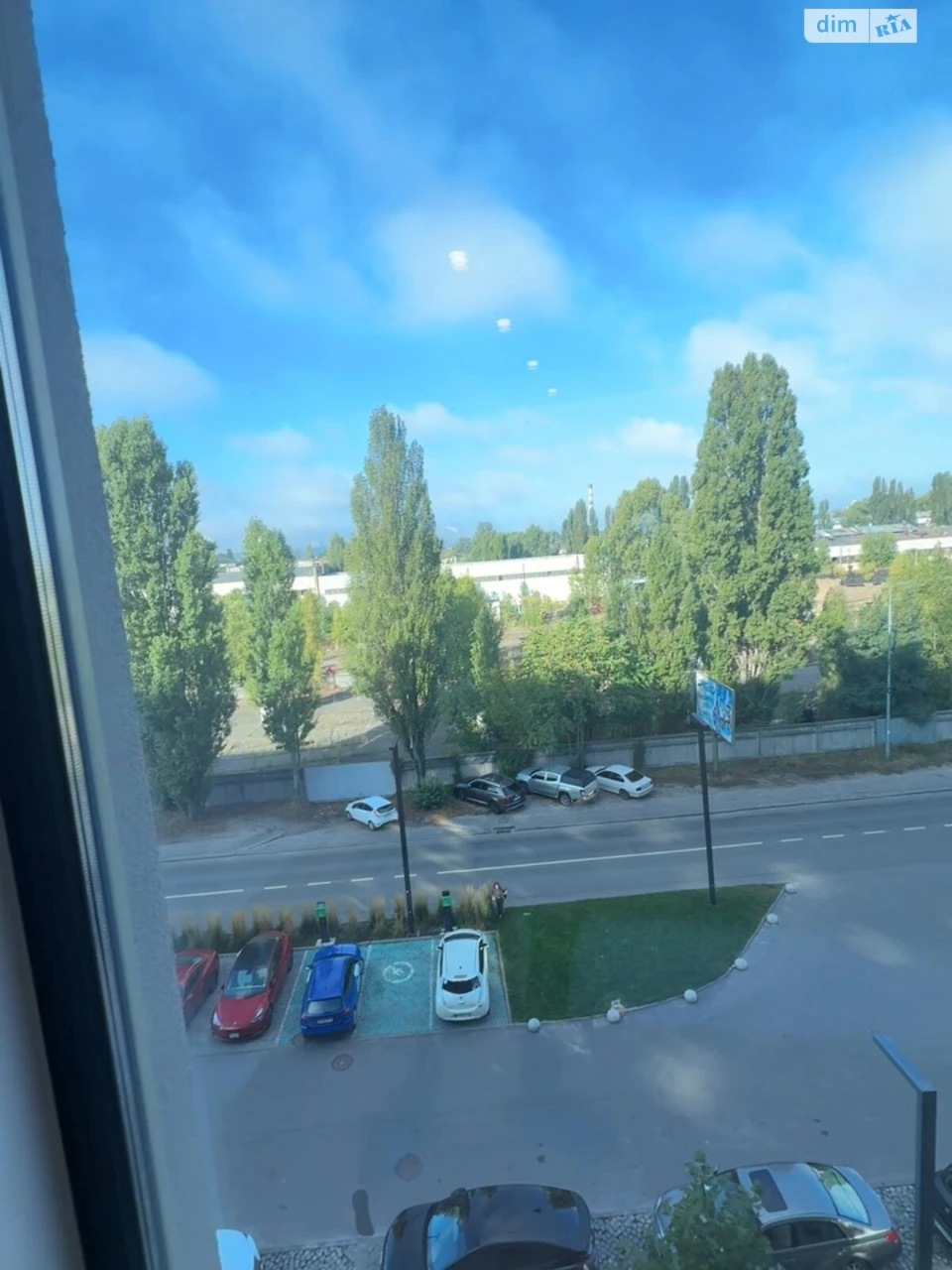 Long-Term Rental Apartment Podilsky