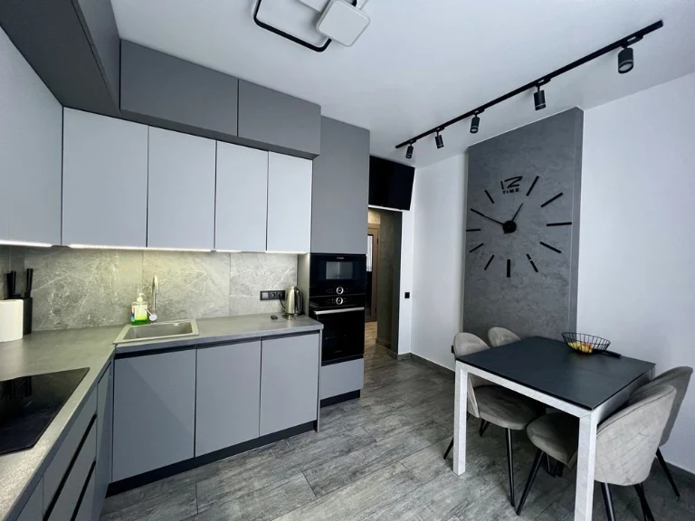 Sale of a 2-bedroom apartment on Terнопільska Street (New Lviv) with furniture