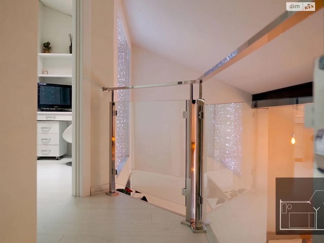 Apartment for Sale: Center