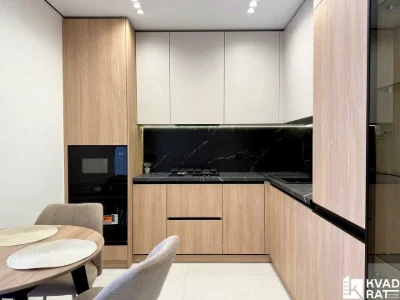 Apartment. Ivano-Frankivsk, Vysochana Street