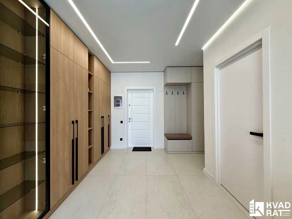 Apartment. Ivano-Frankivsk, Vysochana Street