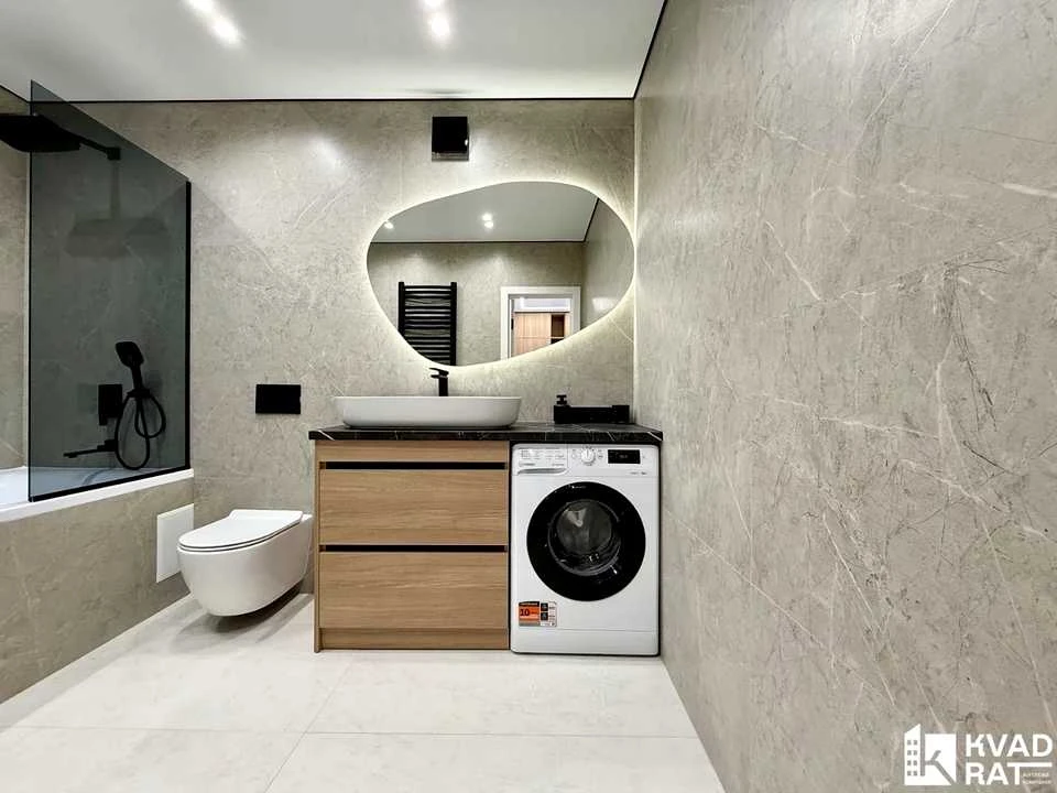 Apartment. Ivano-Frankivsk, Vysochana Street