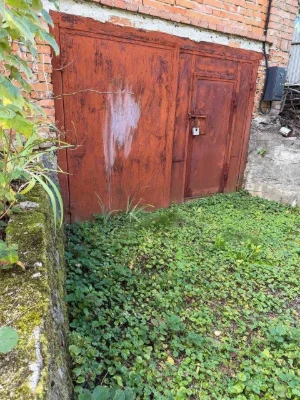 Sale of a country house in Vydrovyh Dolah