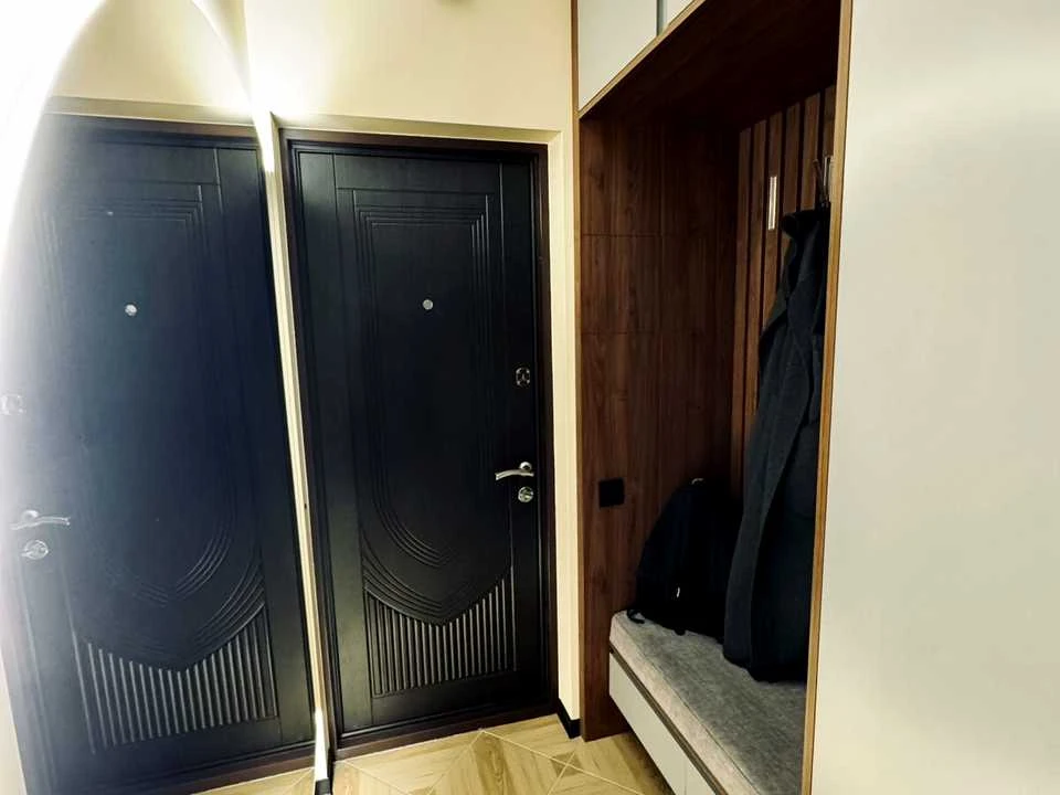 Apartment. Gryhorii Hrab'yanky st.