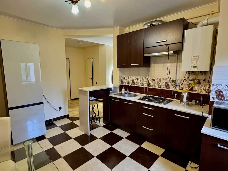 Apartment. Gryhorii Hrab'yanky st.