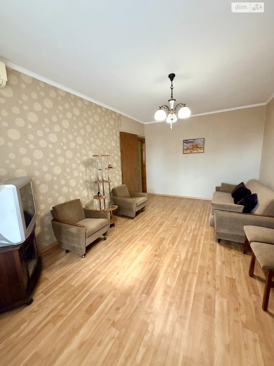 Sale of 2-Room Apartment at ХТЗ