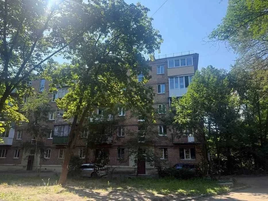 Продам 1 кімнатну квартиру вул. Шалімова 7а