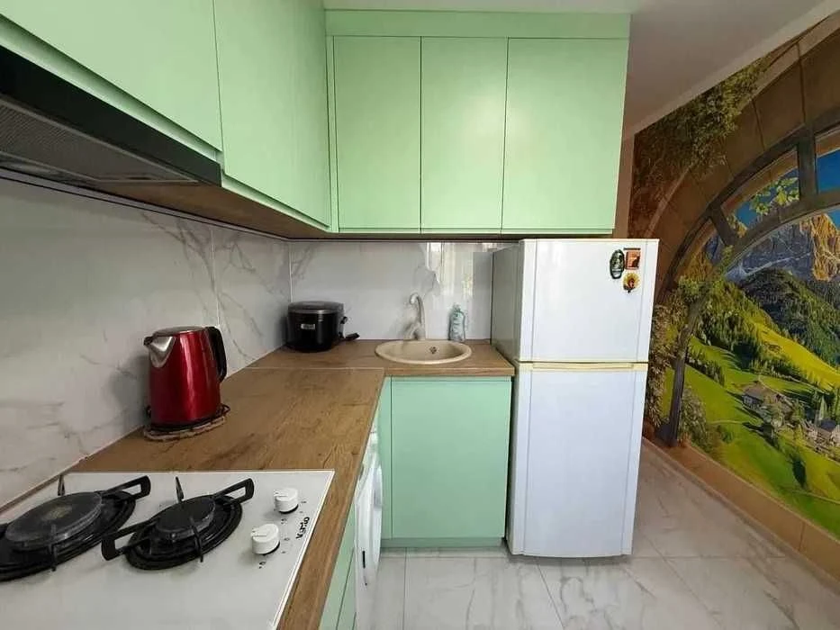 Продам 1 кімнатну квартиру вул. Шалімова 7а