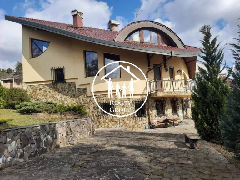 Lviv Pearl, a house that breathes life!