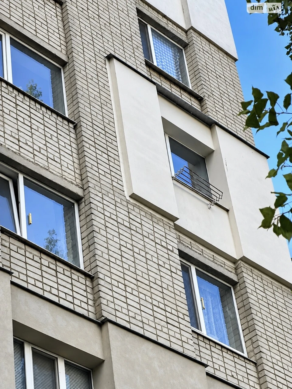 Sale: Apartment in Micro-district 627