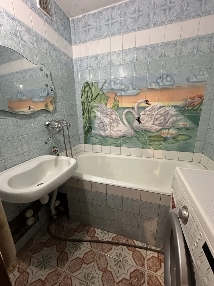 2 кімнатна квартира, Харківське шосе, 168е