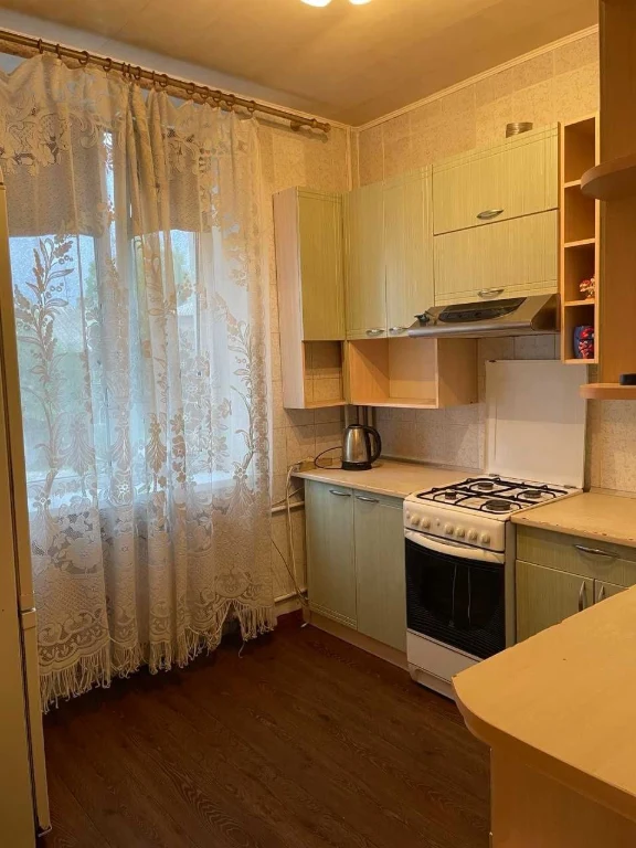Продажа 2-комн.кв. с гаражом на пр. Ивана Мазепы