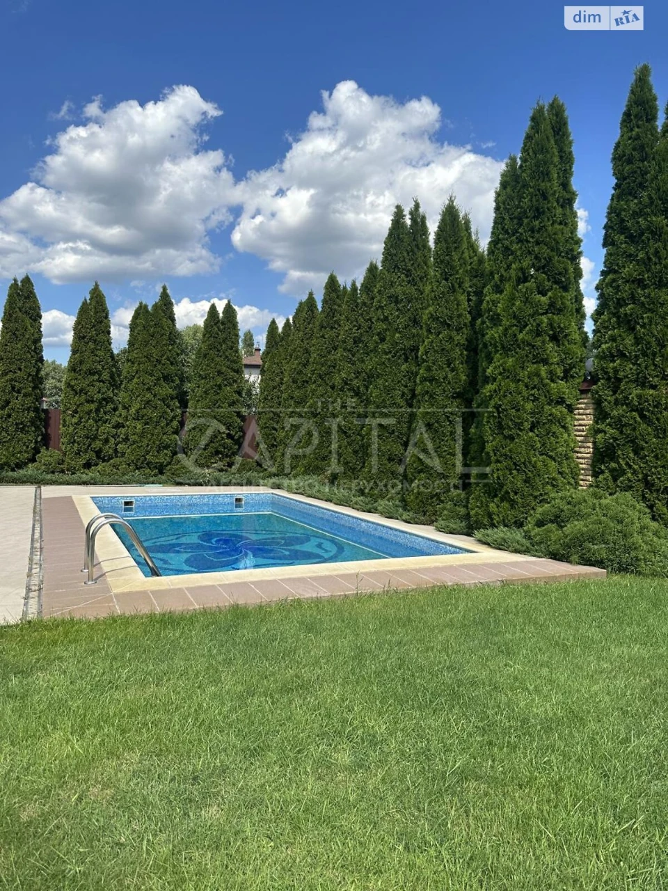 Long-Term Rental House, Holosiiv
