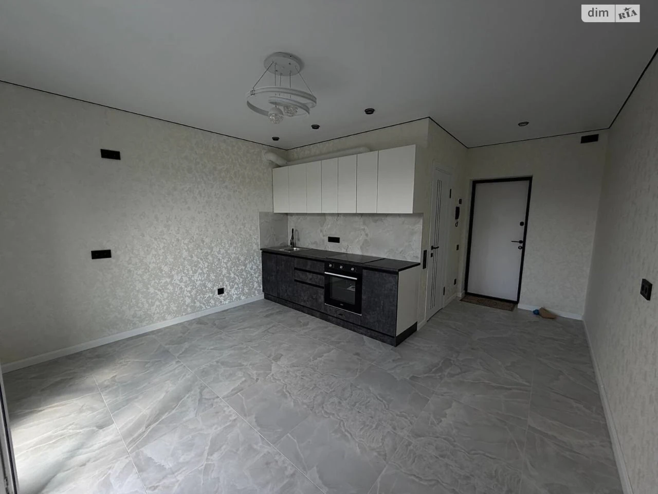 Продаж Квартира Староміський