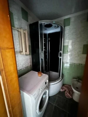 Продажа 3-комнатной квартиры рядом с городским озером, бульвар Южный