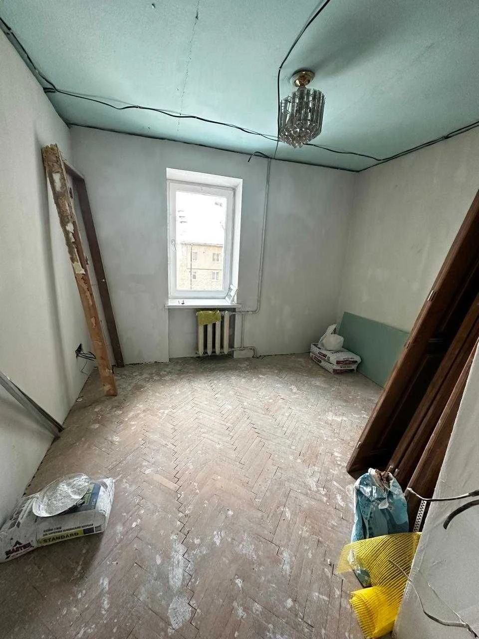 Продажа 3-комнатной квартиры рядом с городским озером, бульвар Южный