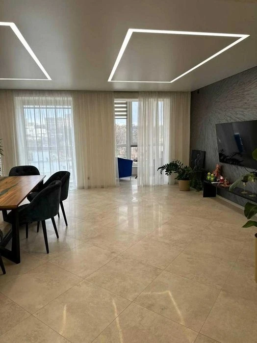 German project 2-level kV. Opposite Panteleimonovskaya