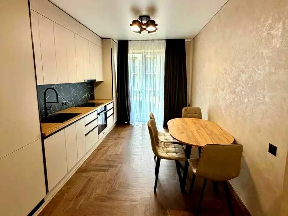 Apartment. Uzhgorod, Zagaraska str.