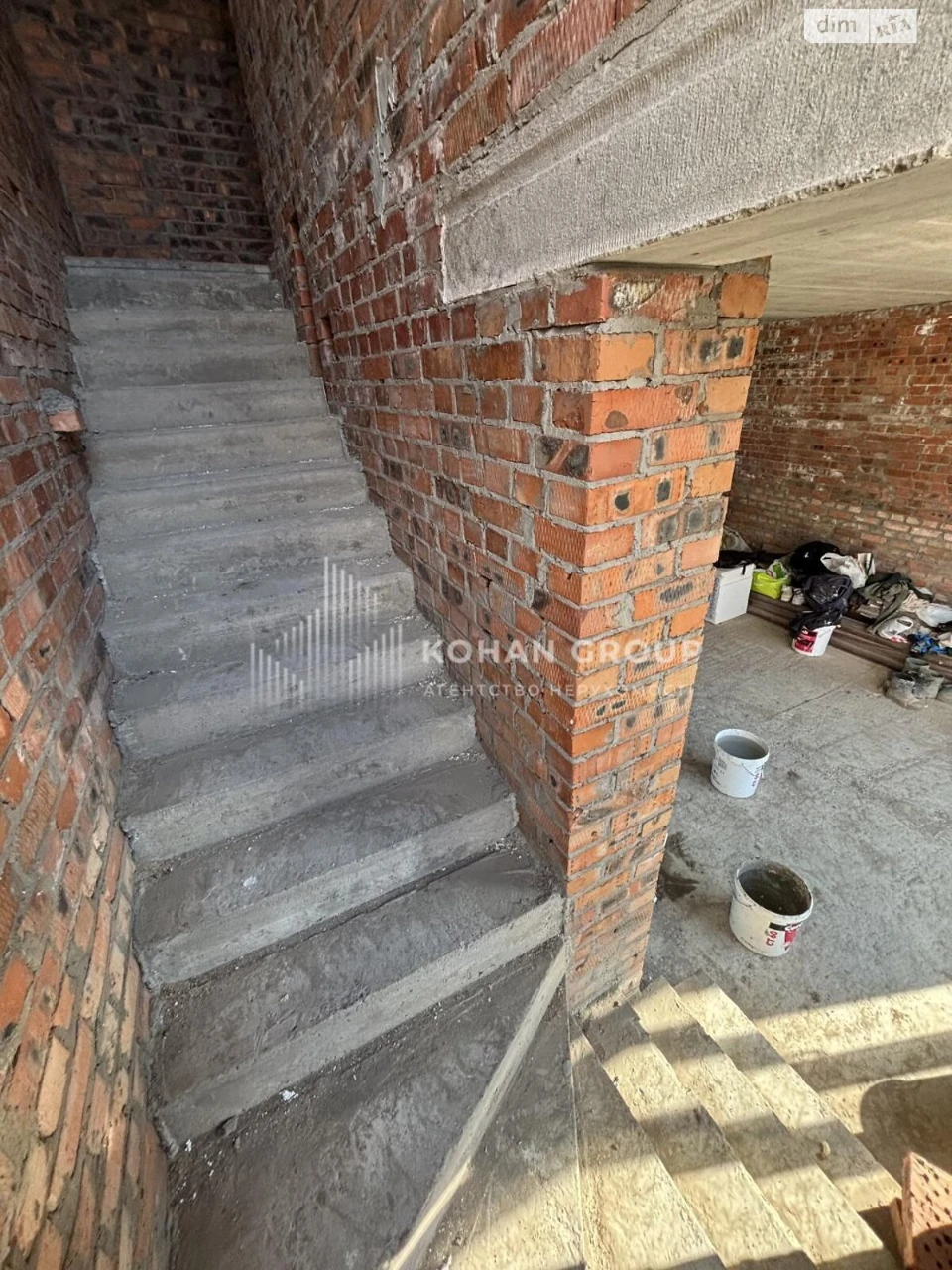 Townhouse for Sale