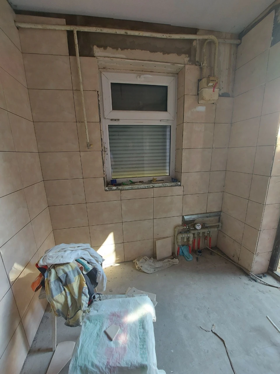 Selling 2-bedroom apartment in the city center