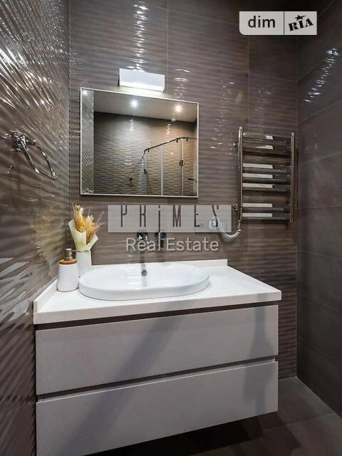 Sale of 2-room apartment 87.9 sq. m. on Bulvarno-Kudryavska 2 st.