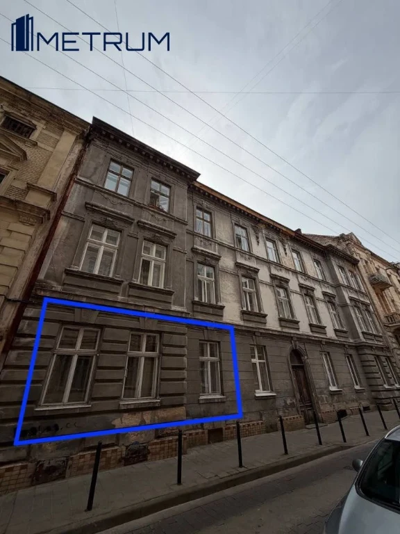 Продажа 3-комнатной квартиры в центре, парк Франка