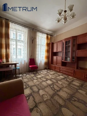 Sale of a 3-room apartment in the center, Frank Park
